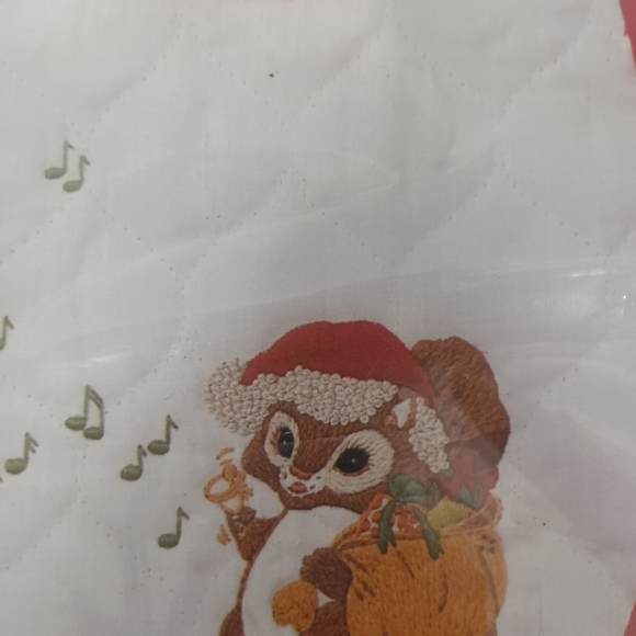 VTNG Crewl Christmas Idea Kit Quilted Squirrel Bib New In Package 8X10 1975 - Picture 3 of 4